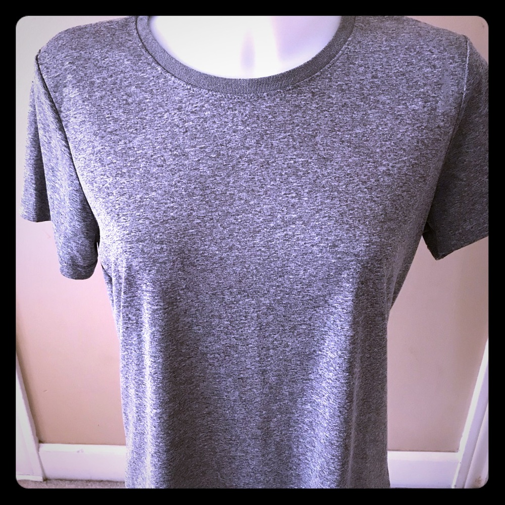 Reebok Workout Performance Tee Size L
